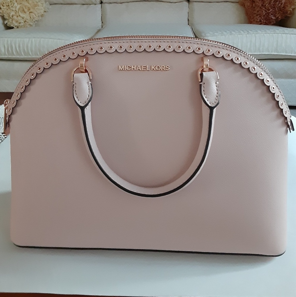 Michael Kors Purse - Picture 2 of 7